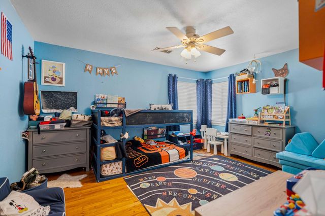 229 Kavanagh Ave, Modesto, CA 95350