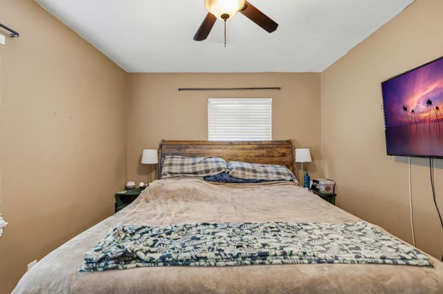229 Kavanagh Ave, Modesto, CA 95350