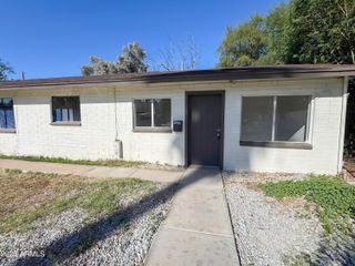 1834 E YALE Street, Phoenix, AZ 85006