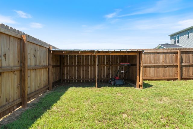 705 Chestnut Bnd, Dickson, TN 37055