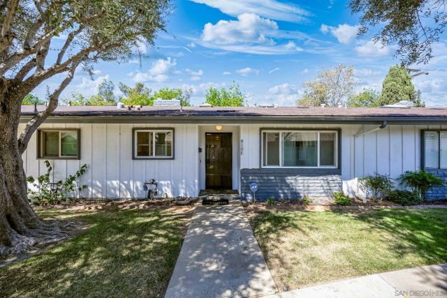 810 E Washington Ave Unit E, Escondido, CA 92025