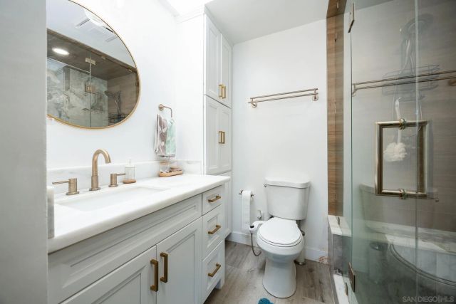 810 E Washington Ave Unit E, Escondido, CA 92025