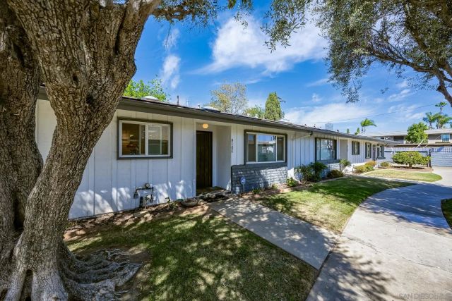810 E Washington Ave Unit E, Escondido, CA 92025