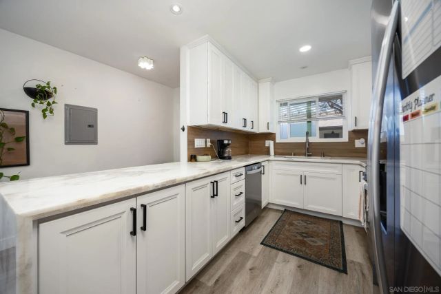 810 E Washington Ave Unit E, Escondido, CA 92025