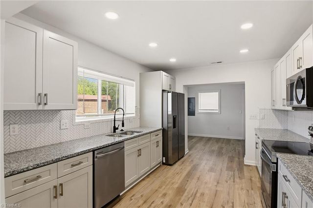 707 Martin Luther King Jr Boulevard, Lexington, NC 27292