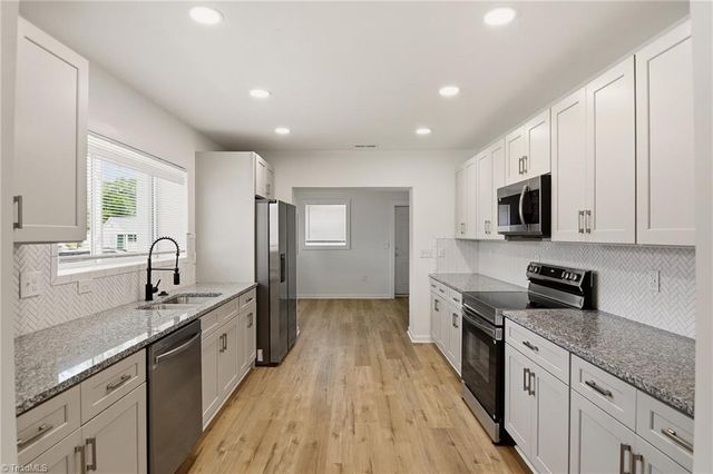 707 Martin Luther King Jr Boulevard, Lexington, NC 27292