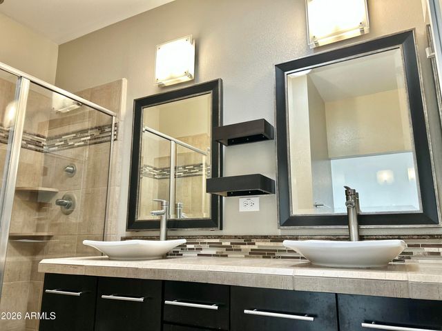 3510 E RAVENSWOOD Drive, Gilbert, AZ 85298