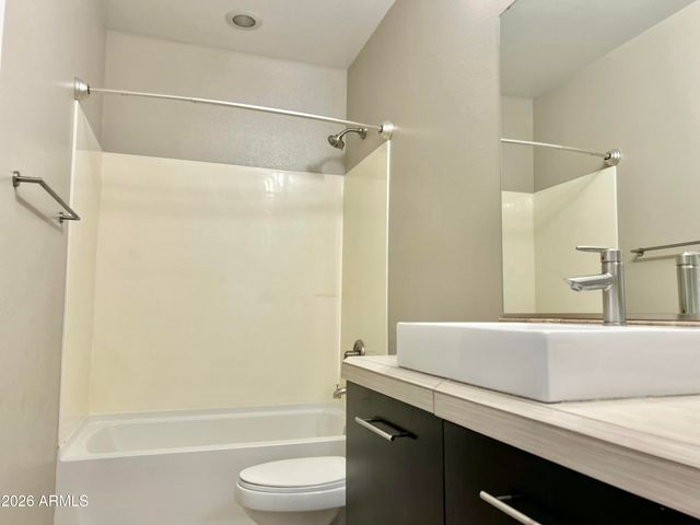 3510 E RAVENSWOOD Drive, Gilbert, AZ 85298