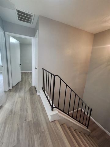 4034 Belle Park Drive 4034, Houston, TX 77072