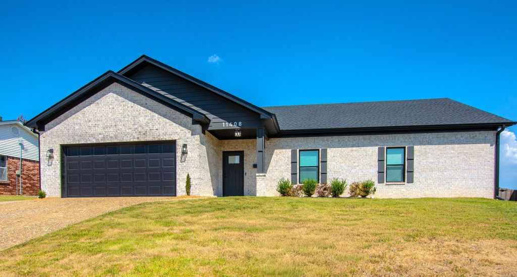 11408 E Stoney Point Court, Little Rock, AR 72211