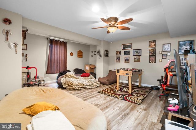 230 SUMMER GROVE DR, Kearneysville, WV 25430