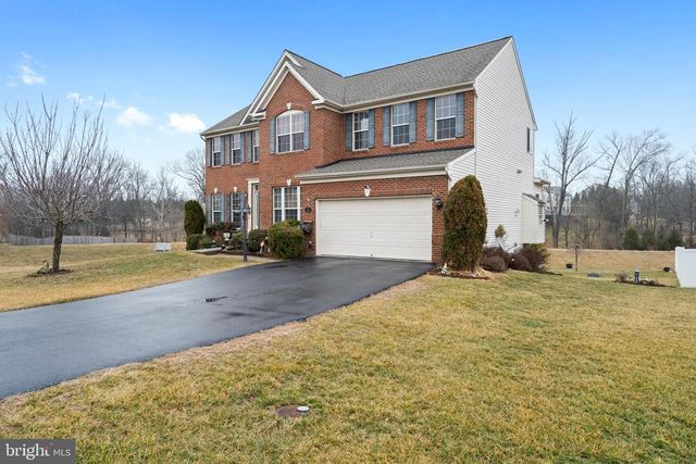 230 SUMMER GROVE DR, Kearneysville, WV 25430