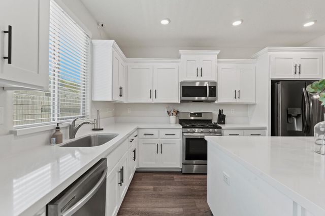 187 Le Bourget Cir, Lincoln, CA 95648