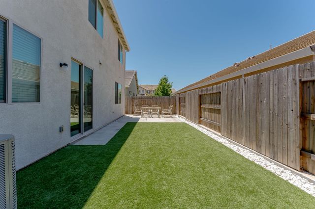 187 Le Bourget Cir, Lincoln, CA 95648