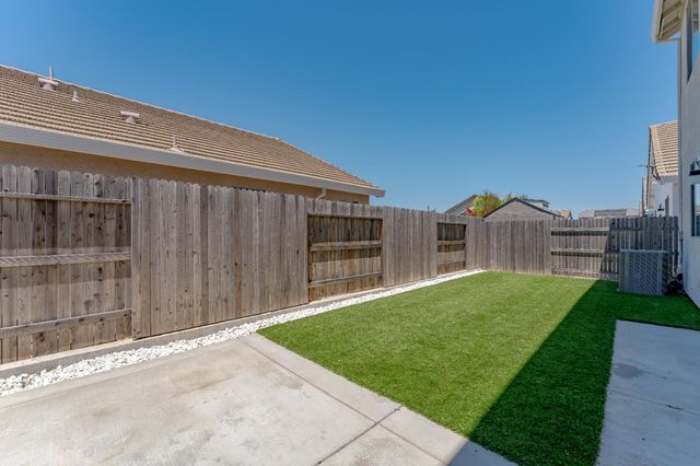 187 Le Bourget Cir, Lincoln, CA 95648