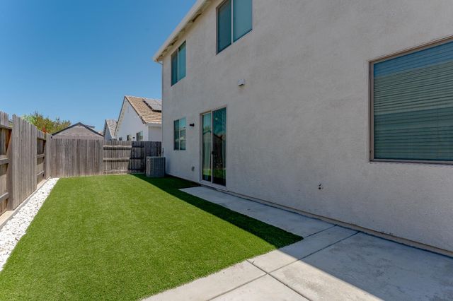 187 Le Bourget Cir, Lincoln, CA 95648