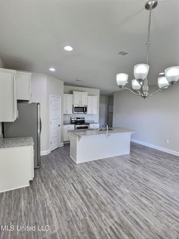 1254 Lilac Cove, Ocean Springs, MS 39564