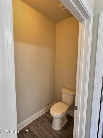 1254 Lilac Cove, Ocean Springs, MS 39564