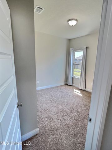 1254 Lilac Cove, Ocean Springs, MS 39564