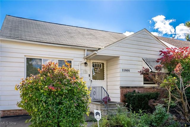 11808 Fordham Road, Garfield Heights, OH 44125