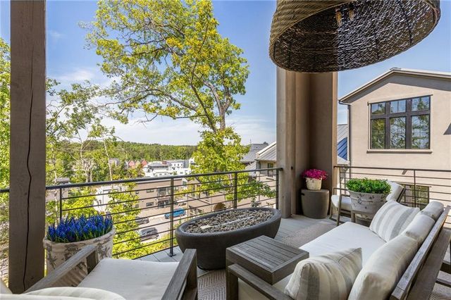 1176 Lupo Loop, Chattahoochee Hills, GA 30268