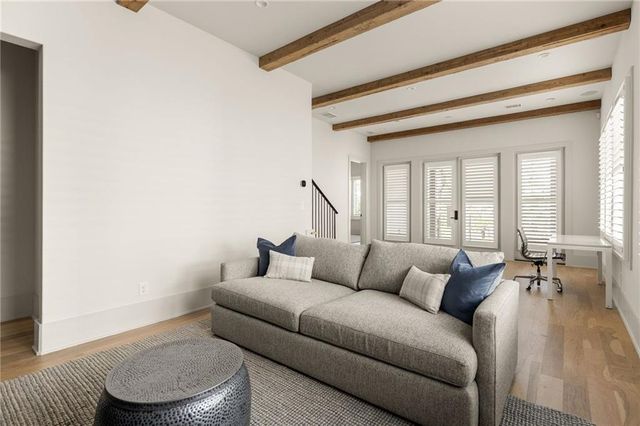 1176 Lupo Loop, Chattahoochee Hills, GA 30268
