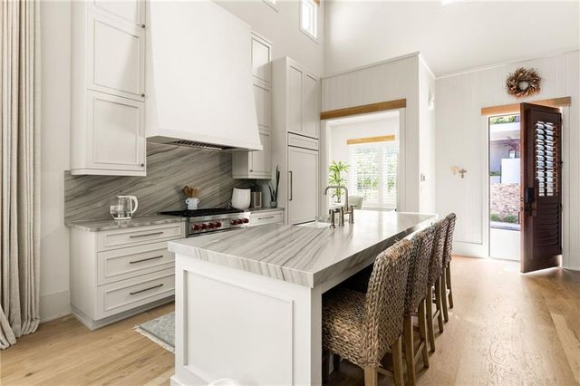 1176 Lupo Loop, Chattahoochee Hills, GA 30268