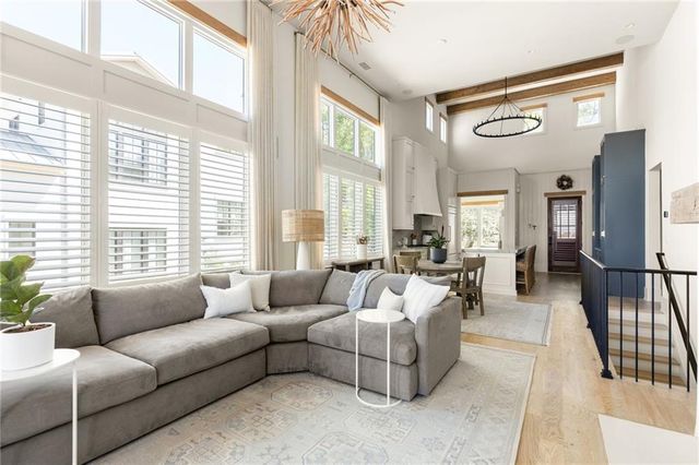 1176 Lupo Loop, Chattahoochee Hills, GA 30268