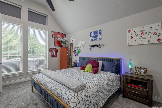 2620 MALBOONA MEWS DR, New Braunfels, TX 78132