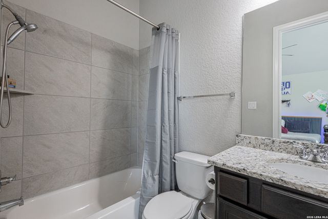2620 MALBOONA MEWS DR, New Braunfels, TX 78132