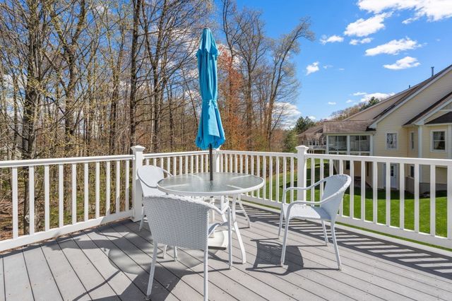 3 Summerland Way 3, Worcester, MA 01609