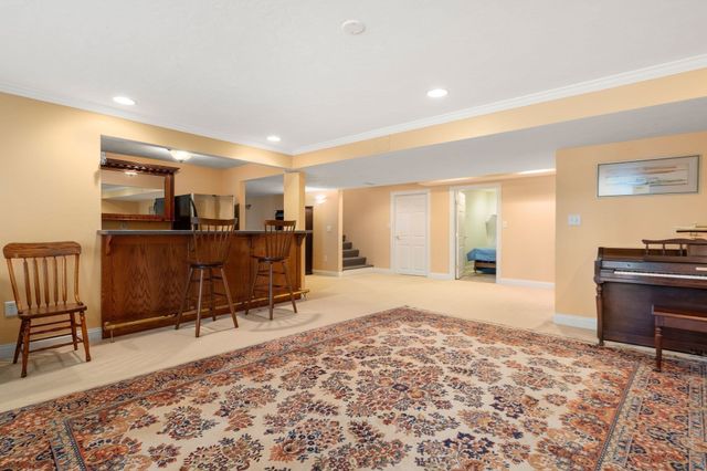 3 Summerland Way 3, Worcester, MA 01609