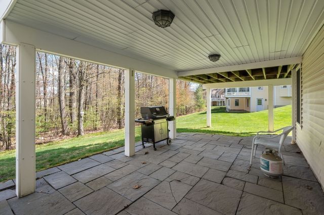 3 Summerland Way 3, Worcester, MA 01609