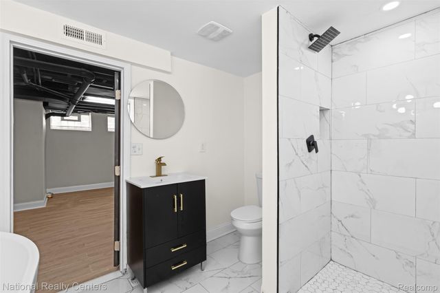 15422 Gilchrist Street, Detroit, MI 48227