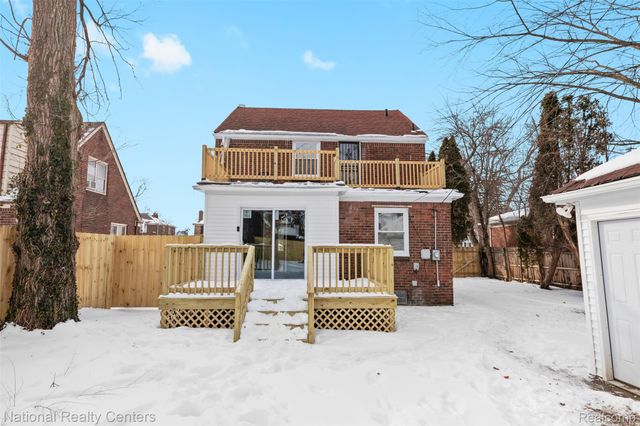 15422 Gilchrist Street, Detroit, MI 48227