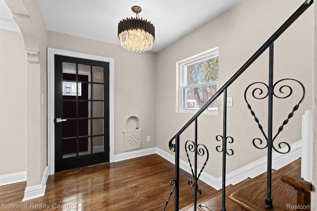 15422 Gilchrist Street, Detroit, MI 48227