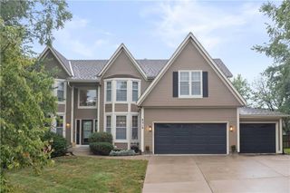8216 W 146th Terrace, Overland Park, KS 66223