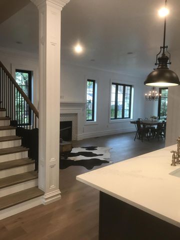 2006 Watkins Lake Road, Waterford, MI 48328