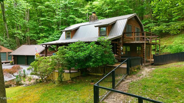5400 Wedgewood Drive, Big Stone Gap, VA 24219