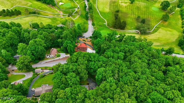 5400 Wedgewood Drive, Big Stone Gap, VA 24219