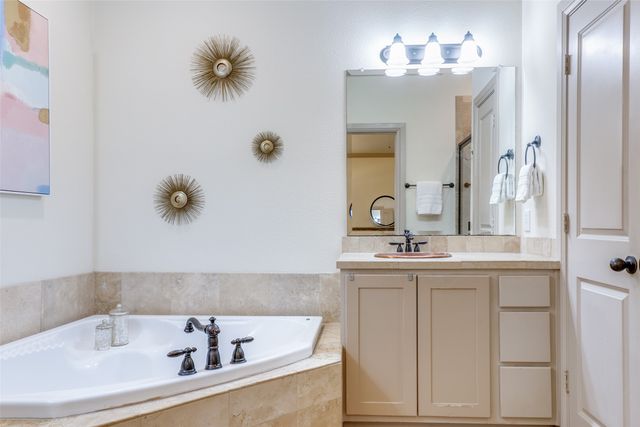 3028 Carmel Street, Dallas, TX 75204