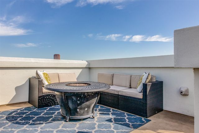 3028 Carmel Street, Dallas, TX 75204