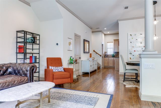 3028 Carmel Street, Dallas, TX 75204