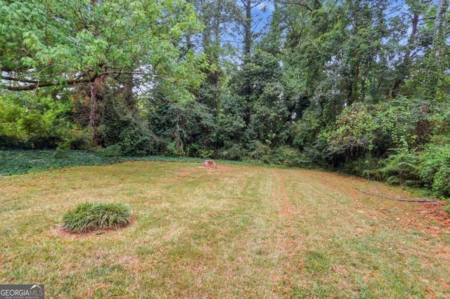 2434 Shamrock Drive, Decatur, GA 30032