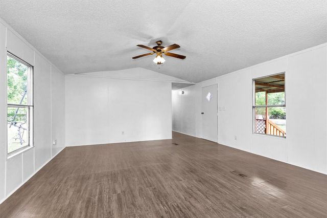 19339 Forest Lane Circle, New Caney, TX 77357