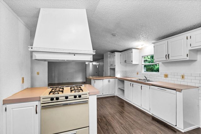 19339 Forest Lane Circle, New Caney, TX 77357