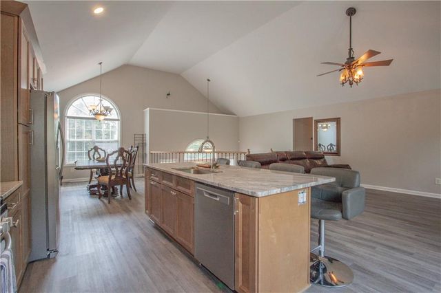 120 Oak Crest Lane, Dallas, GA 30132
