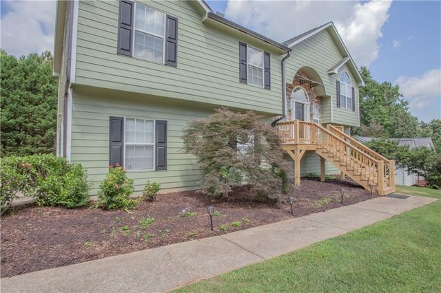 120 Oak Crest Lane, Dallas, GA 30132