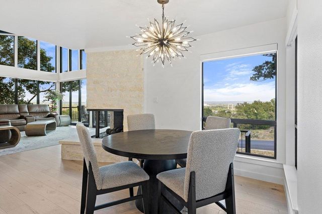 1200 Thataway, Horseshoe Bay, TX 78657