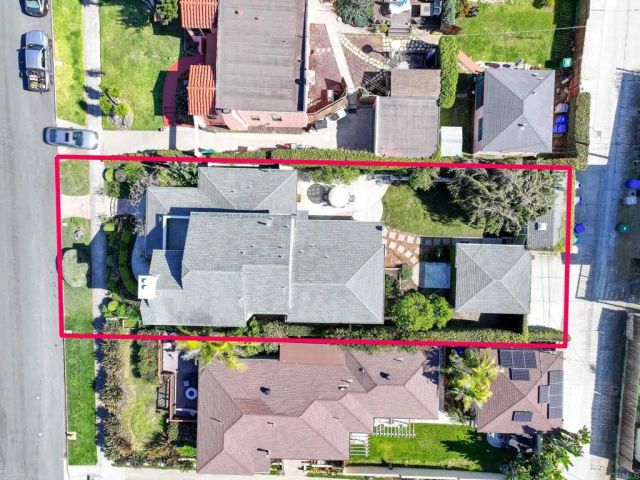 4483 Santa Monica Avenue, San Diego, CA 92107